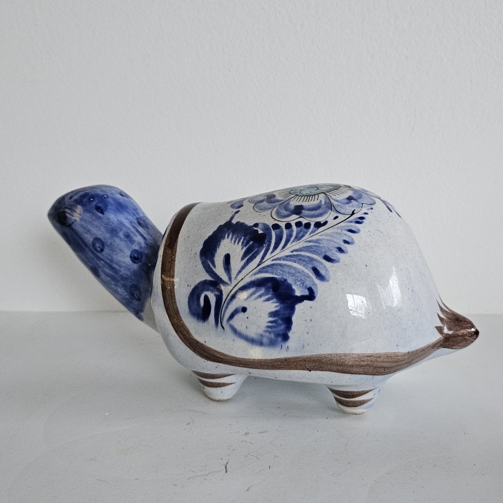 Mexican pottery Tonala Folk Art hand painted turtle figurine, signed
